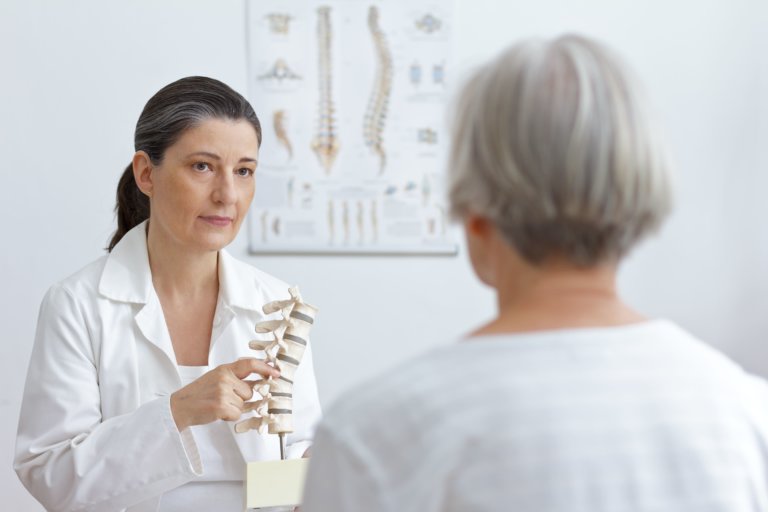 Anciana con diagnostico de osteoporosis