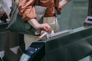 Abono de transporte para mayores: beneficios.