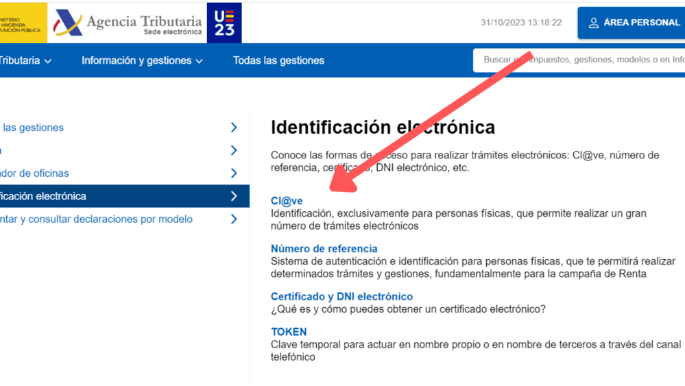 Una imagen del menú de navegación de la web de la Agencia Tributaria que dan varias opciones: clave PIN, número de referencia, certificado y DNI electrónico o TOKEN.